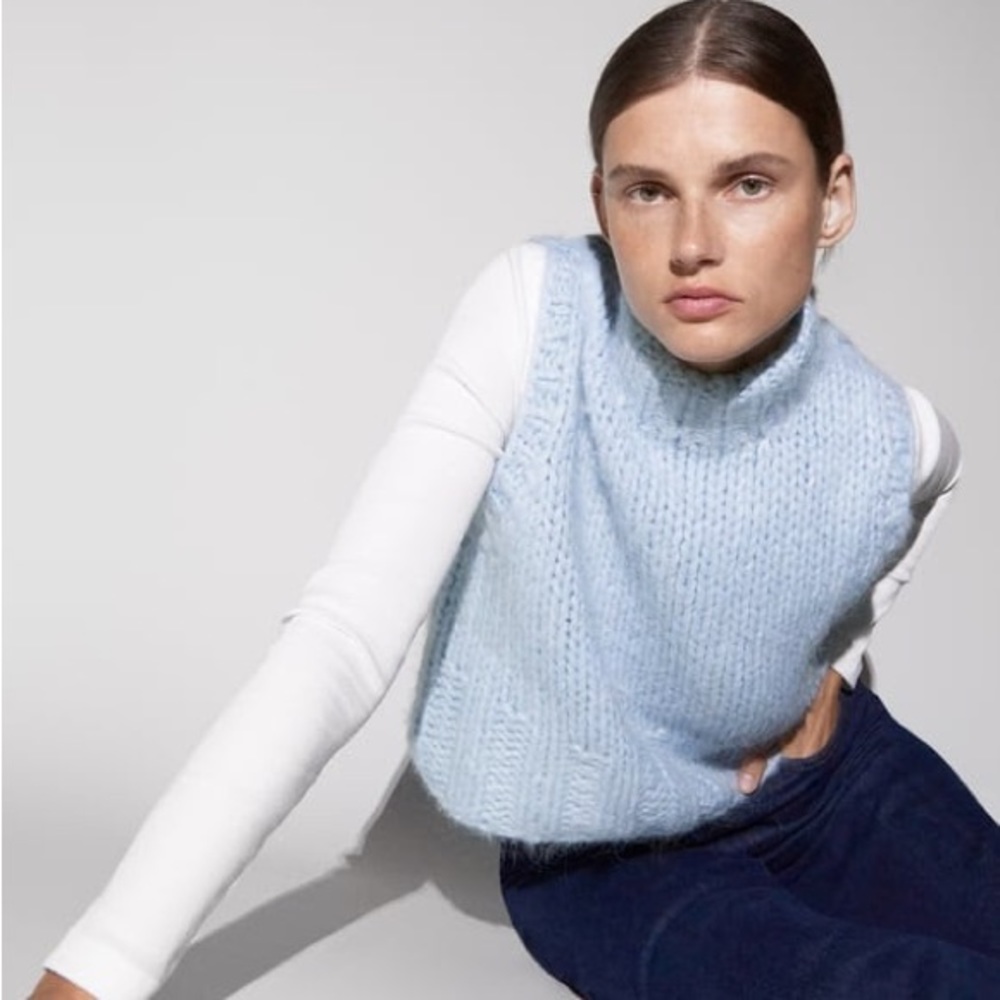 Zara wool blend knit vest, size medium.